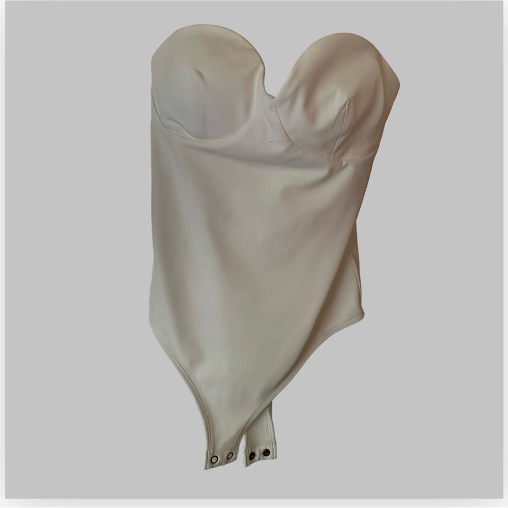 Express women's body suit size small color white, super soft!!